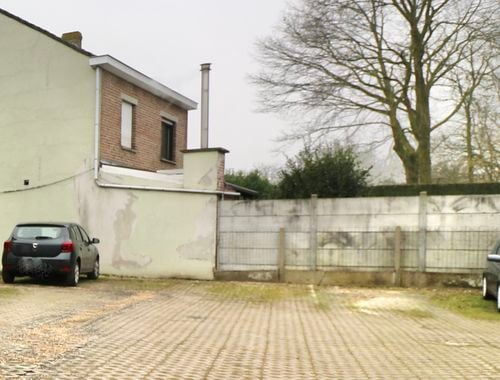                                         Staanplaats te huur in Zomergem, € 40
