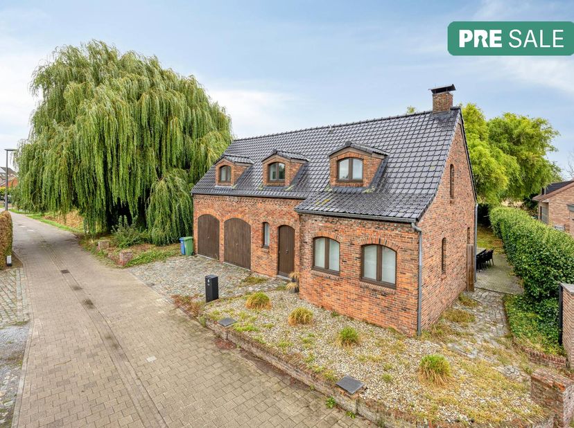 Huis te koop in Hulkstraat 6,
                    2040 Zandvliet