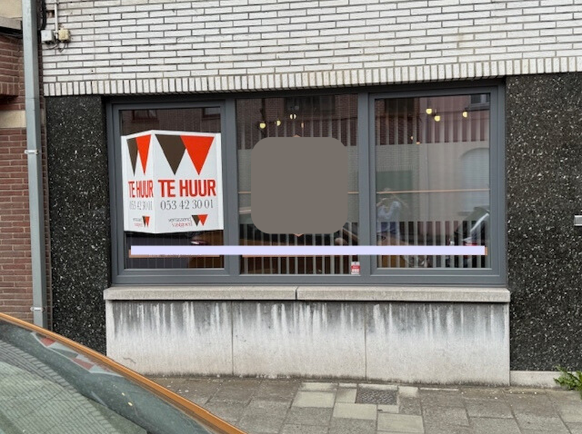 Bien professionnel à louer
                    à 9300 Aalst