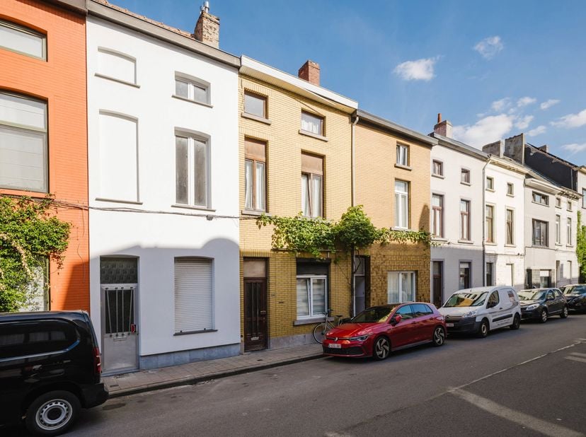 Maison à vendre à Makelaarsstraat 52,
                    9000 Gent