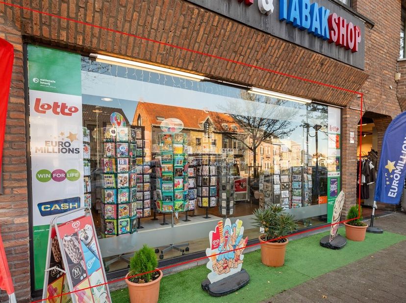 Bien professionnel à vendre
                    à 2360 Oud-Turnhout