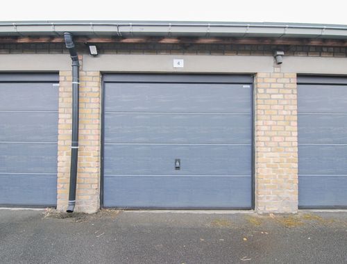                                         Garage te koop in Sint-Pieters, € 42.000
