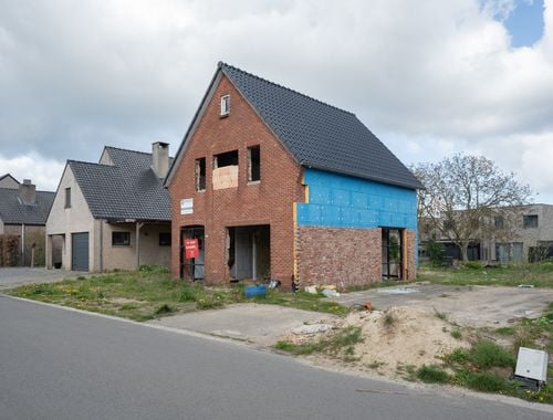                                         Woning te koop in Overpelt, € 98.000
