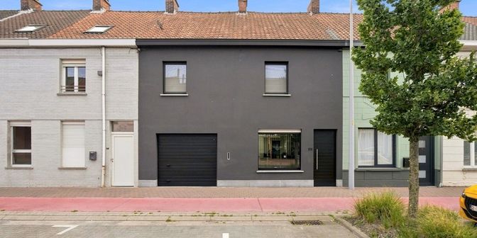 Huis te koop in Brugsesteenweg 104, 8800 Roeselare