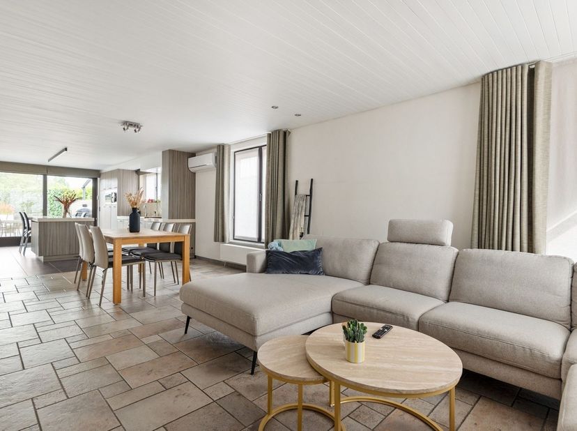 Huis te koop in Wampenberg 170,
                    2370 Arendonk