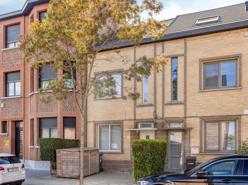Huis te koop in Tisseltsesteenweg 16,
                    2830 Willebroek