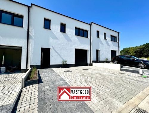                                         Woning te huur in Heers, € 1.450

