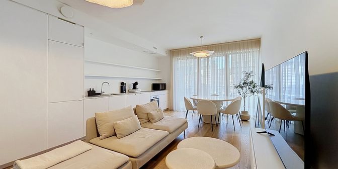 Appartement te huur in Avenue de la Couronne 378, 1050 Elsene