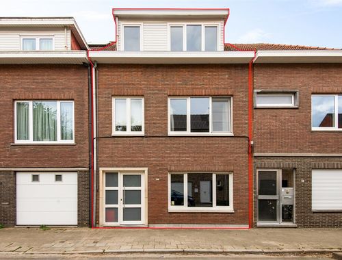                                         Maison unifamiliale à vendre à Mortsel, € 498.000
