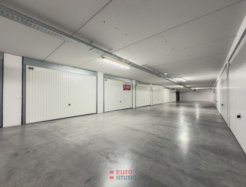                                         Garage à vendre à Nieuwpoort, € 61.500
