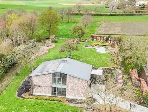                                         Villa à vendre à Sint-Pieters-Rode, € 995.000
