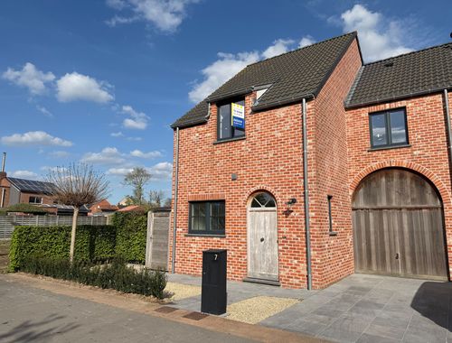                                         Maison à louer à Oedelem, € 1.475
