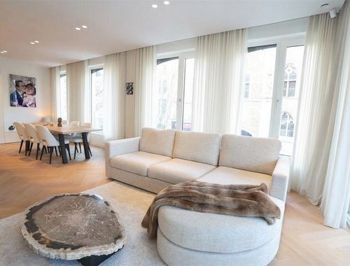                                         Appartement te koop in Kortrijk, € 720.000
