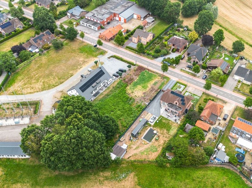 Investeringskans te Lummen: Ontwikkelingsproject van 2 complementaire bouwpercelen (Lot 1 &amp; Lot 2)<br />
<br />
Bent u als professioneel ontwikkelaa