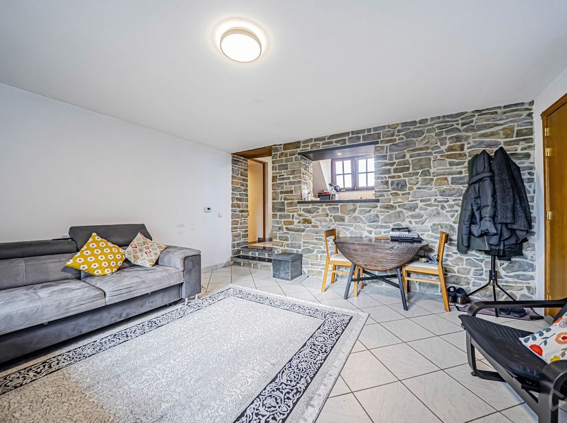 Appartement te koop in Avenue Leon Souguenet 2,
                    4130 Esneux
