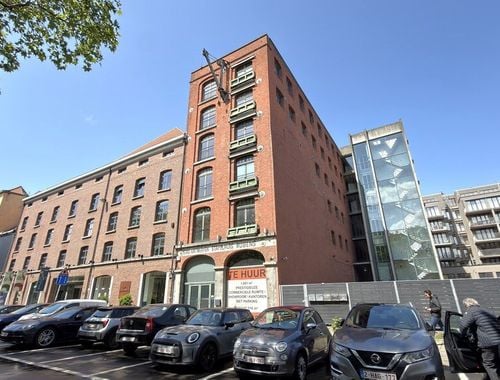                                         Bureaux à louer à Antwerpen, € 5.590
