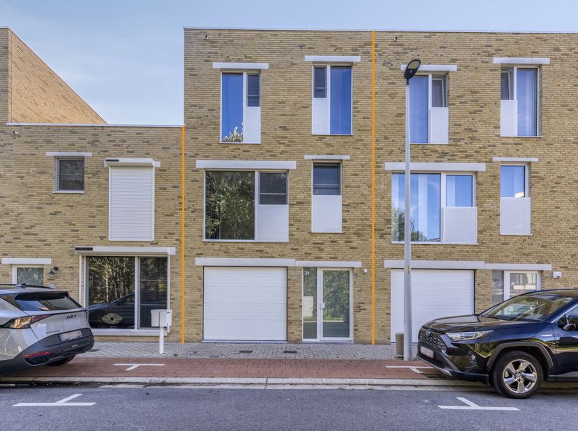 Huis te koop in Maurits Dewittestraat 31,
                    8400 Oostende