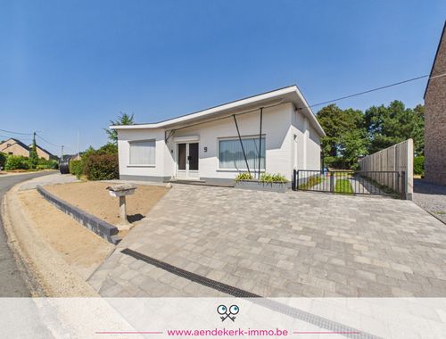                                         Maison à louer à Kinrooi, € 1.500
