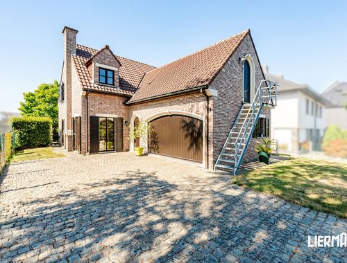                                         Villa te koop in Welle, € 599.000
