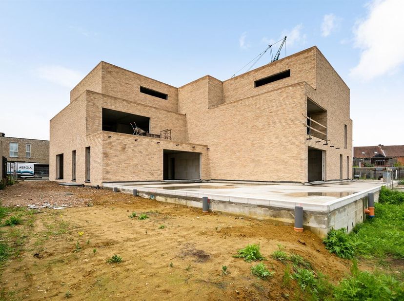 Opendeurdag 13/6 tussen 13h en 14h - ter plaatse<br />
Meer dan 70% verkocht, de laatste 3 appartementen beschikbaar.<br />
In het centrum van Ham, op