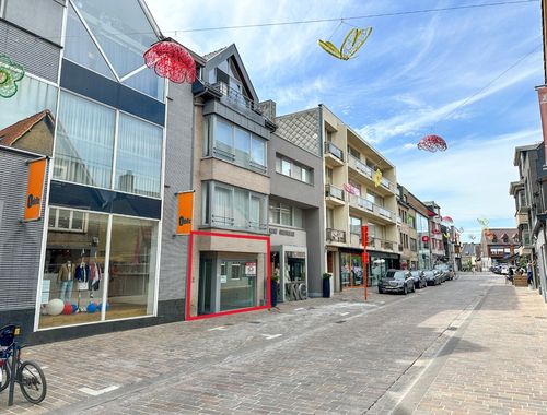                                         Handelszaak te huur in Torhout, € 750
