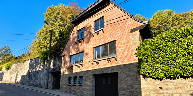 Huis te koop in Avenue du Rond-Point 10, 5580 Rochefort
