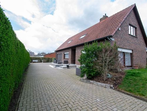                                         Villa à vendre à Destelbergen, € 580.000
