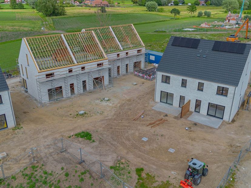 Huis te koop in Heiken,
                    2870 Puurs