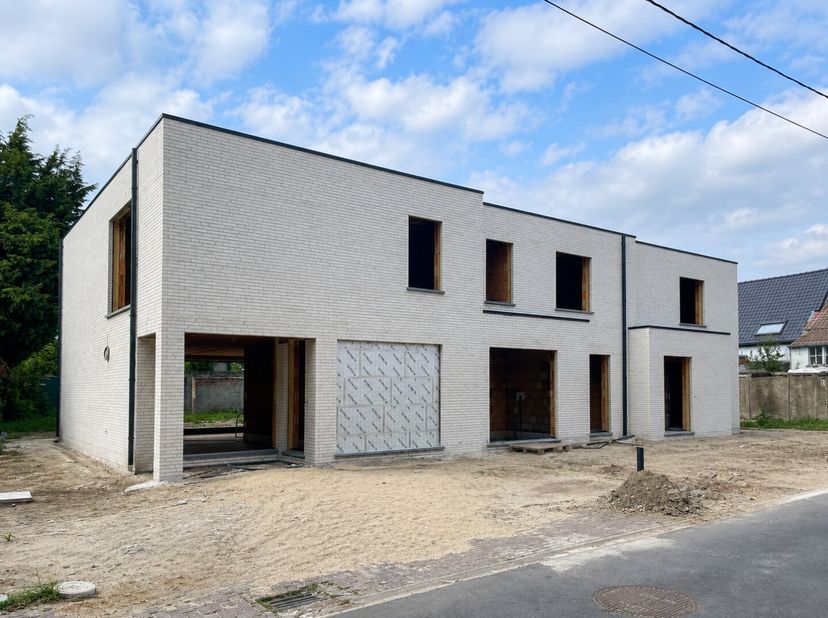 Huis te koop
                    in 8470 Gistel