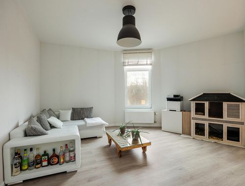                                         Appartement à louer à Edegem, € 925
