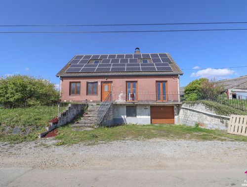                                         Villa à vendre à Walcourt, € 229.000
