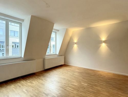                                         Appartement à louer à Etterbeek, € 1.675
