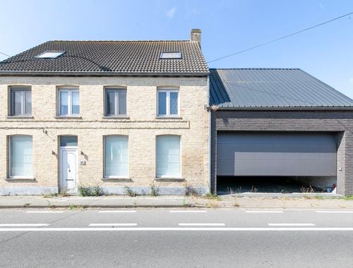                                         Woning te koop in Eernegem, € 224.000

