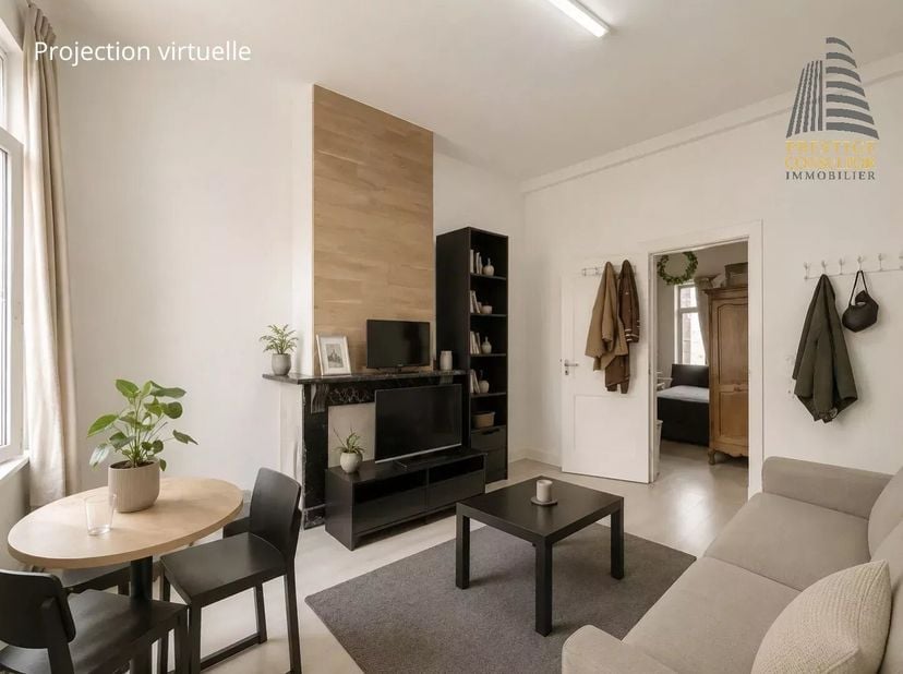 BLAES/BRUSSEL - REF: 87093755 - APPARTEMENT MET ÉÉN SLAAPKAMER - ZONDER KOSTEN !!<br />
Gelegen in het hart van het stadscentrum, op de tweede verdiep