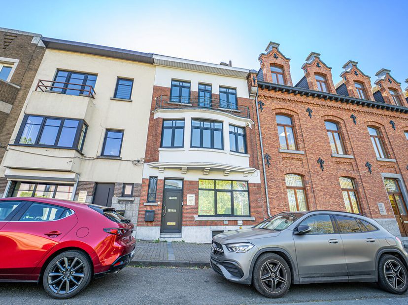 Bedrijfsvastgoed te koop
                    in 6000 Charleroi