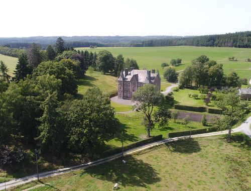                                         Château à vendre à Erneuville, € 2.600.000
