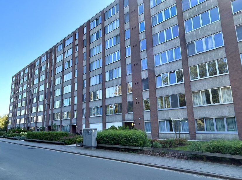 Dit lichtrijke appartement werd met smaak gerenoveerd en combineert comfort met een praktische indeling en dit op een toplocatie nabij UZ Leuven, Imec