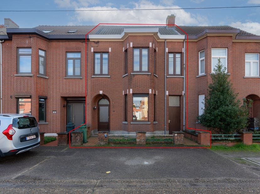 Huis te koop in Kerkhofstraat 26,
                    3970 Leopoldsburg