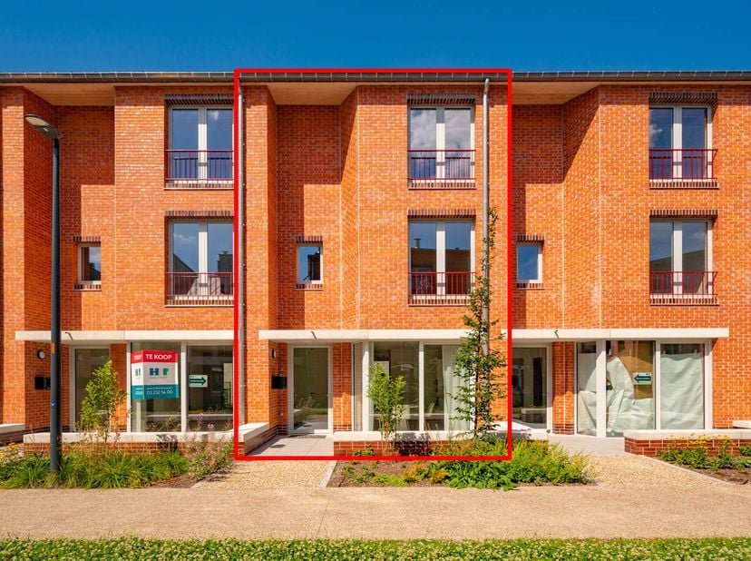MAISON AVEC 4 CHAMBRES SPACIEUSES - TERRASSE ET JARDIN URBAIN – TVA À 6 % POSSIBLE <br />
Vivre à Hof Berlamuze, c’est opter pour l’espace, le calme e