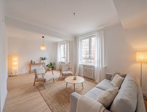                                        Appartement te koop in Etterbeek, € 365.000
