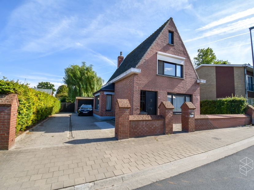 BEZOEKMOMENT ZATERDAG 05/09 VAN 11U TOT 13U |<br />
Reserveer tijdig uw bezoek! Via 050 550 750 of info@perspectiefvastgoed.be<br />
<br />
INDELING: