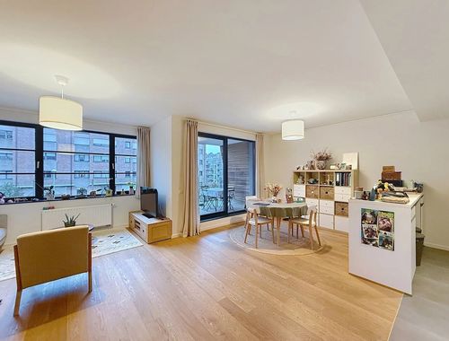                                         Appartement te huur in Sint-Pieters-Woluwe, € 1.840
