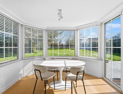                                         Villa te koop in Kortrijk, € 795.000
