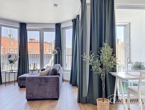                                         Appartement à louer à Antwerpen, € 1.200
