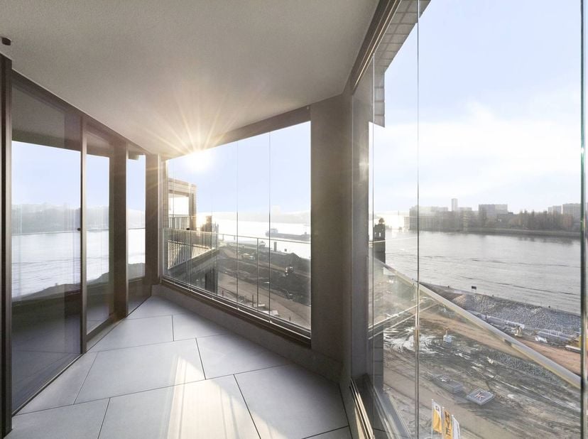 Appartement te koop in Van Meterenkaai 1 bus A0801,
                    2000 Antwerpen