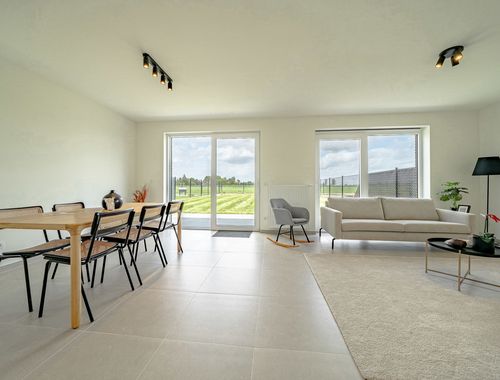                                         Woning te koop in Vezon, € 295.000
