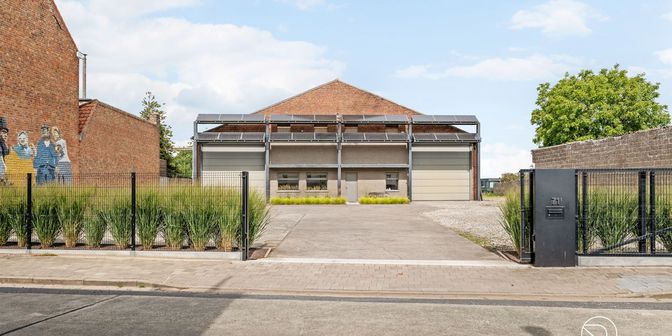 Bedrijfsvastgoed te koop in 8792 Desselgem
