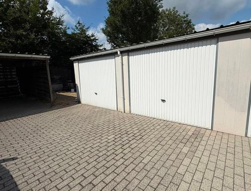                                         Box à vendre à Kemzeke, € 26.000
