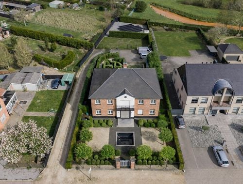                                        Villa à vendre à Beringen, € 885.000

