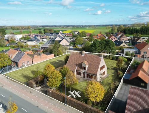                                         Maison à vendre à Zwevezele, € 599.000
